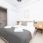 2bed Flat W Shared Heated Pool In Mlh By Homely! * מליאהה