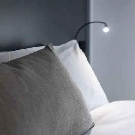 アパート 2bed Flat W Shared Heated Pool In Mlh By Homely!