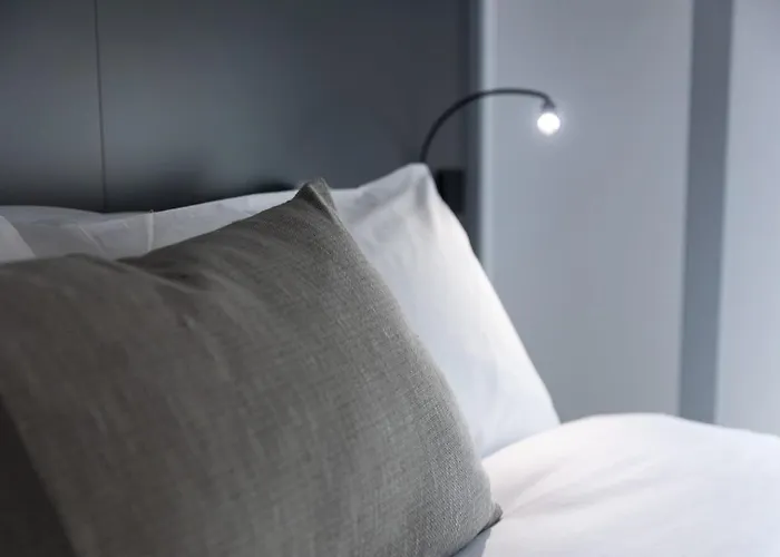 Διαμέρισμα 2bed Flat W Shared Heated Pool In Mlh By Homely!