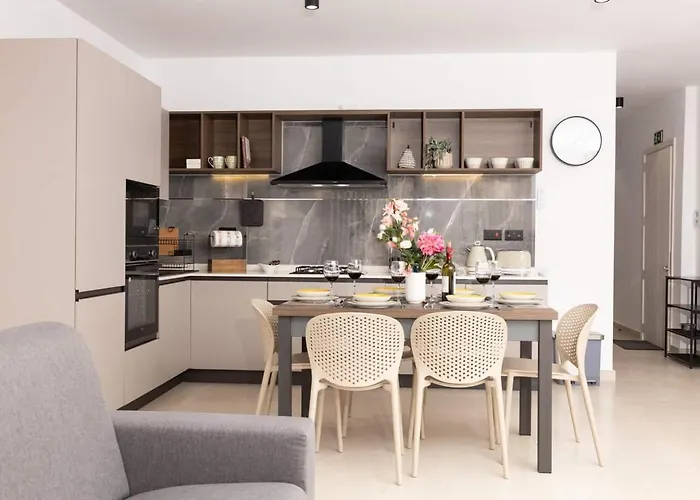 2bed Flat W Shared Heated Pool In Mlh By Homely! Mellieħa